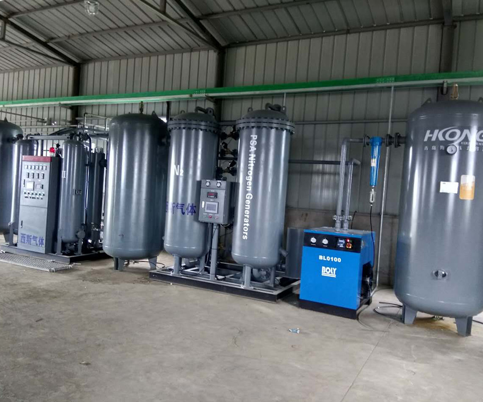 化工廠高純制氮現(xiàn)場